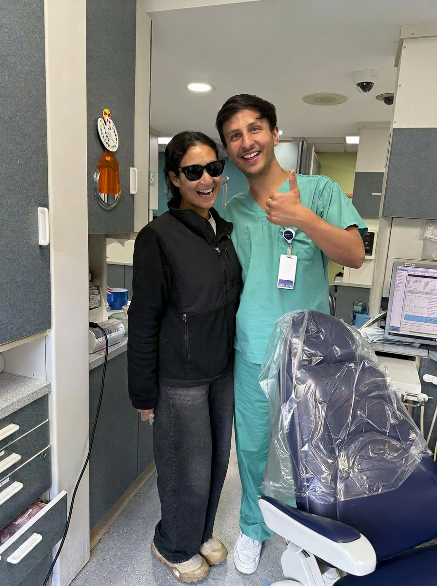 Dr. Shiloah with patients, moment 3